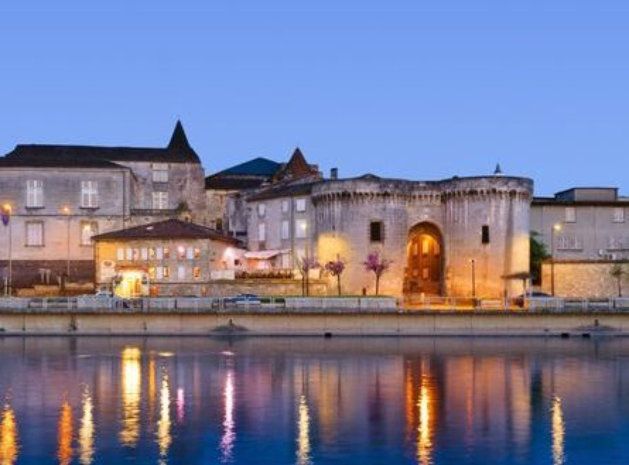 Cognac, a French city opened to the world